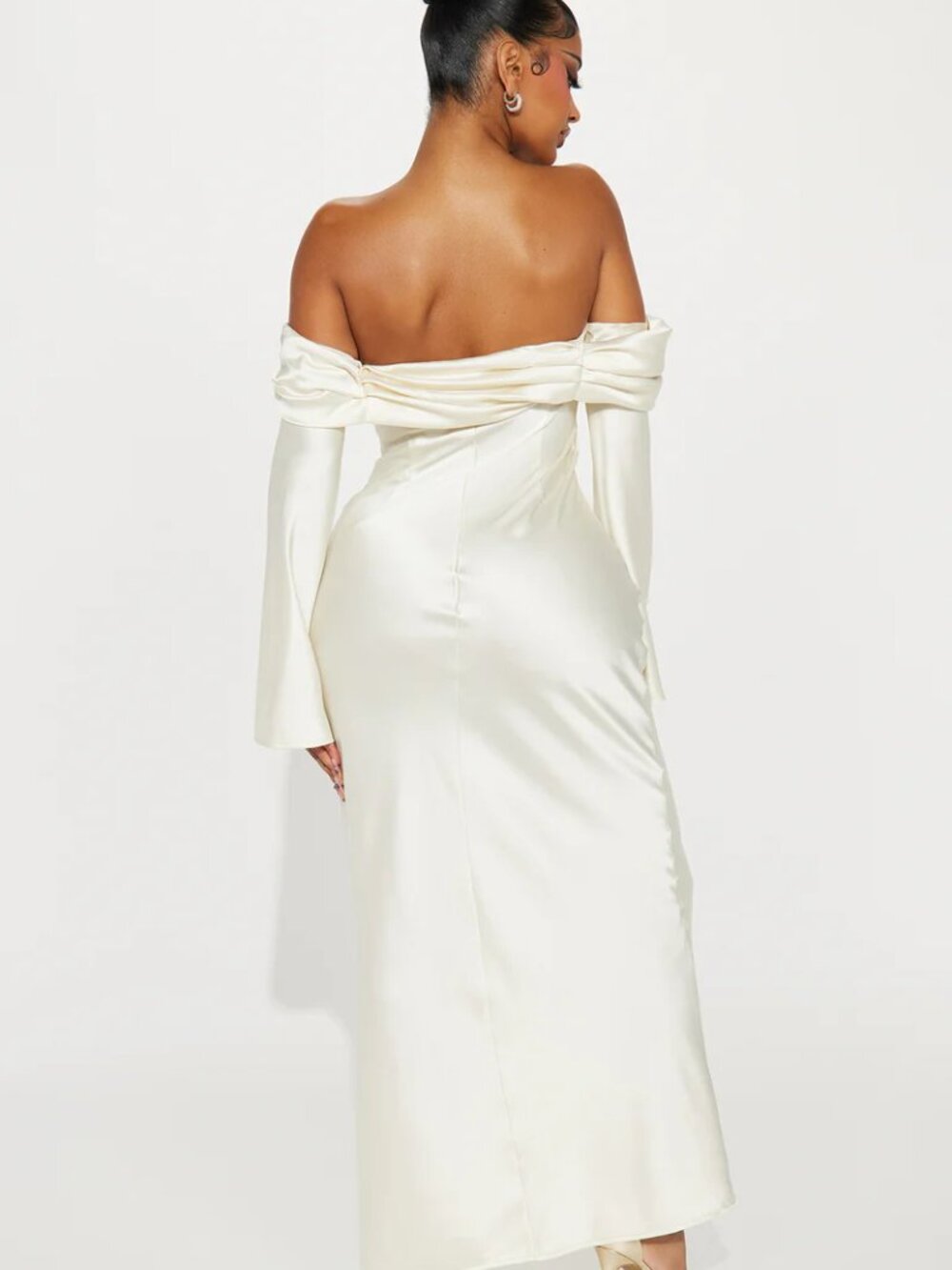 NWT Fashion Nova Amandine Satin Maxi Dress Cream Size S - Picture 3 of 5